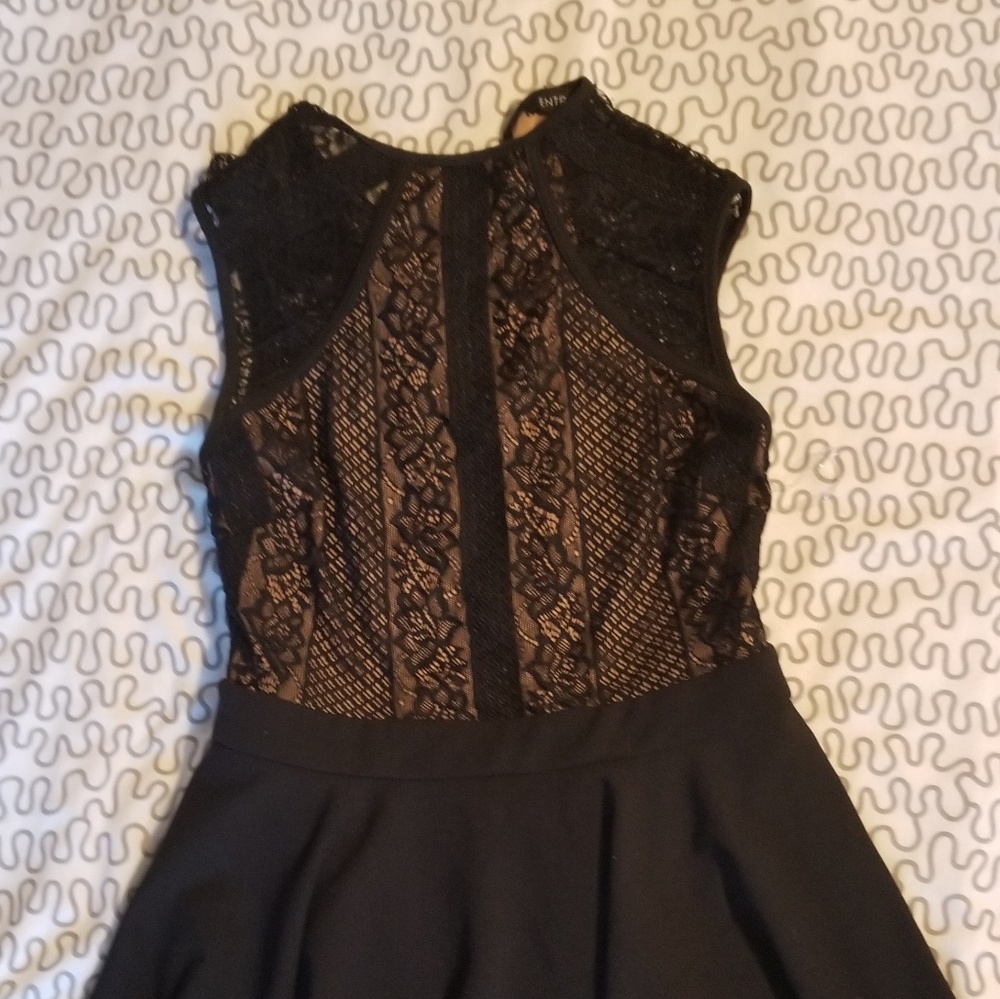 SOLD Entry romper